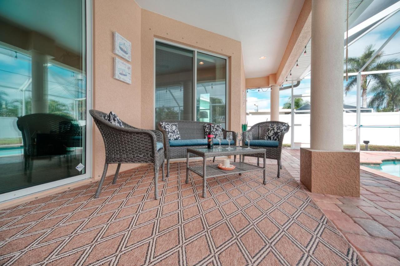 Villa Holiday Sunrise Cape Coral Dış mekan fotoğraf